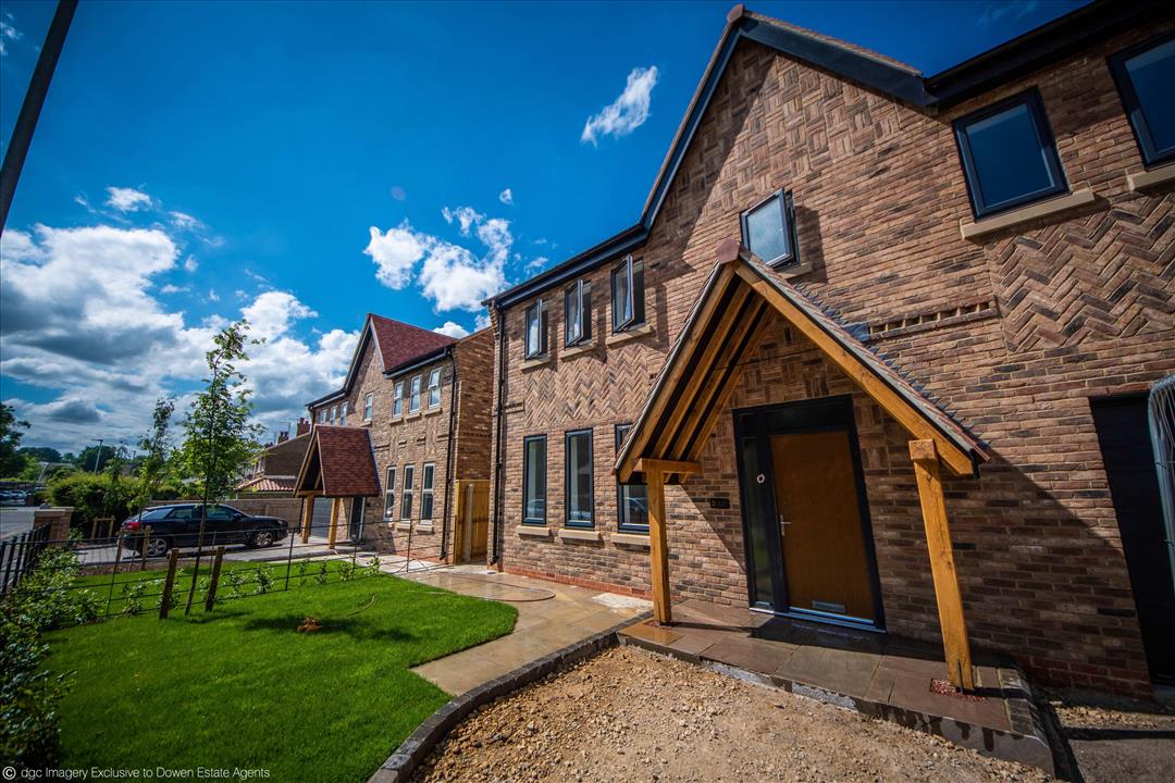 MANOR PARK, HART VILLAGE Dowen Estate & Letting Agents