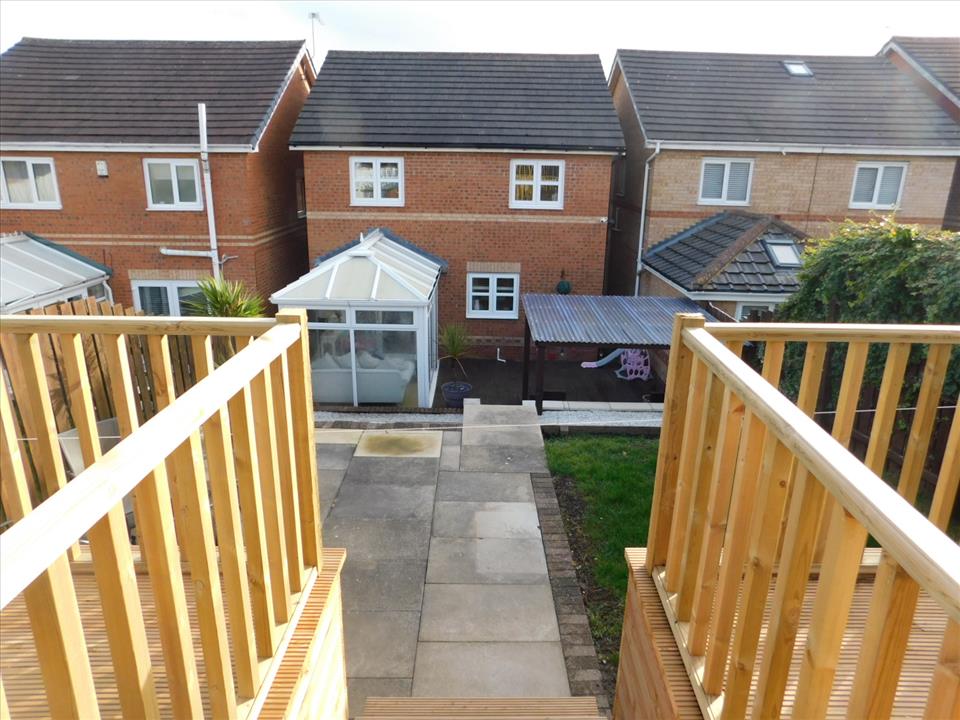 THORNBURY CLOSE, HIGHFIELDS Dowen Estate & Letting Agents