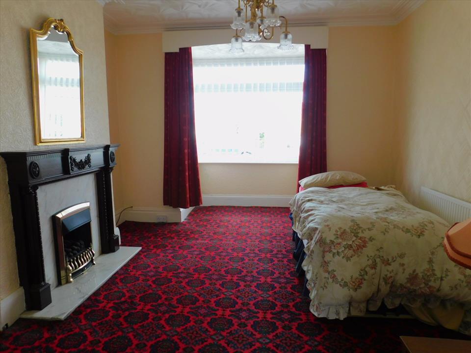 GLEBE TERRACE, EASINGTON Dowen Estate & Letting Agents