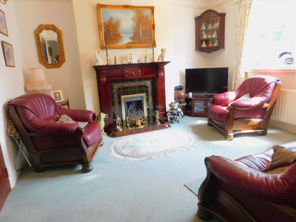 HALL WALK, EASINGTON VILLAGE Dowen Estate & Letting Agents