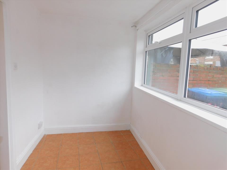 CLYDE TERRACE, SPENNYMOOR Dowen Estate & Letting Agents